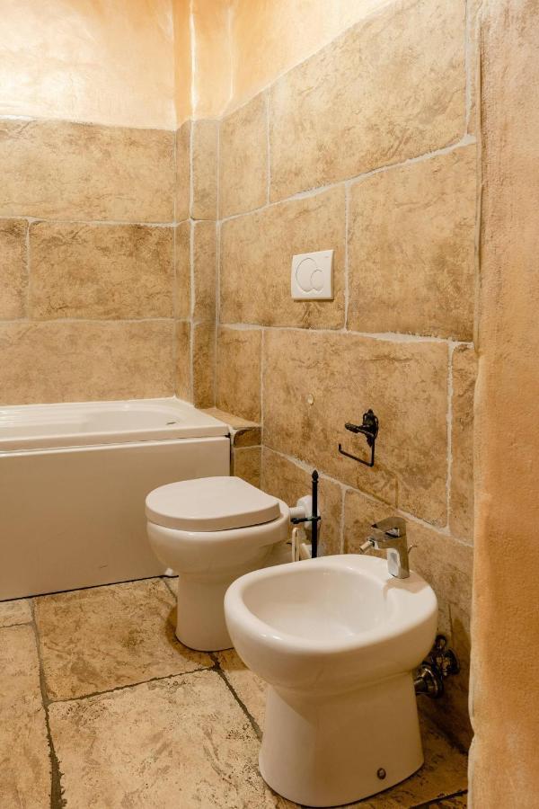 Rome Right In The Ancient Historical Center Two Bedrooms Two Bath, Up To 6 Pax Esterno foto